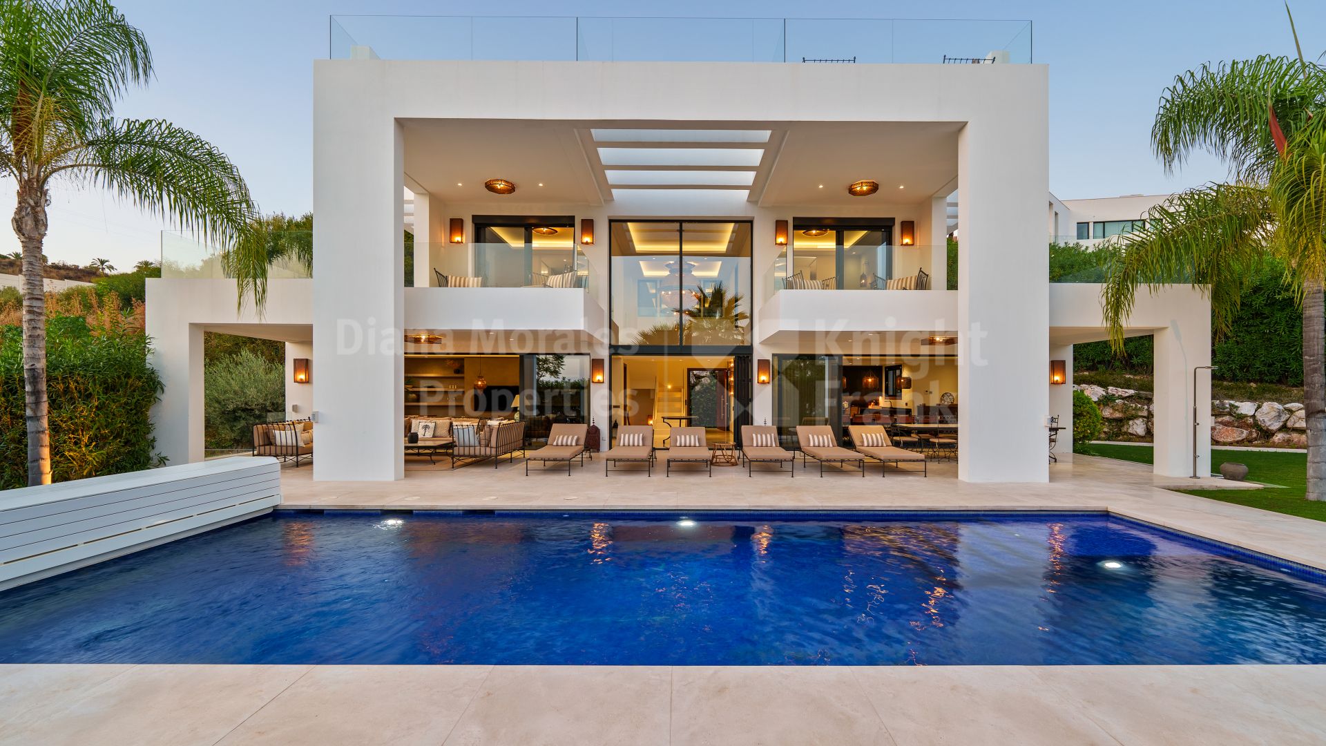 Haza del Conde, Los Olivos 16, privacy, design and views of the Golf Valley