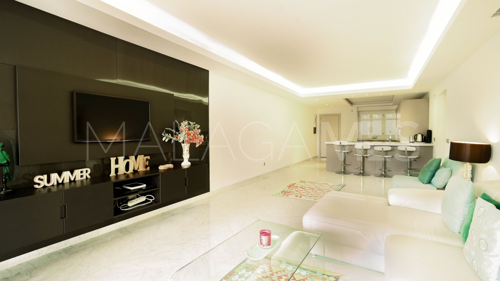 Appartement rez de chaussée for sale in Marina Puente Romano