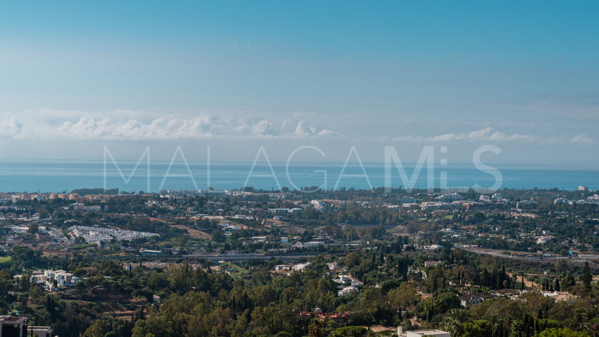 Atico duplex for sale with 4 bedrooms in Monte Halcones