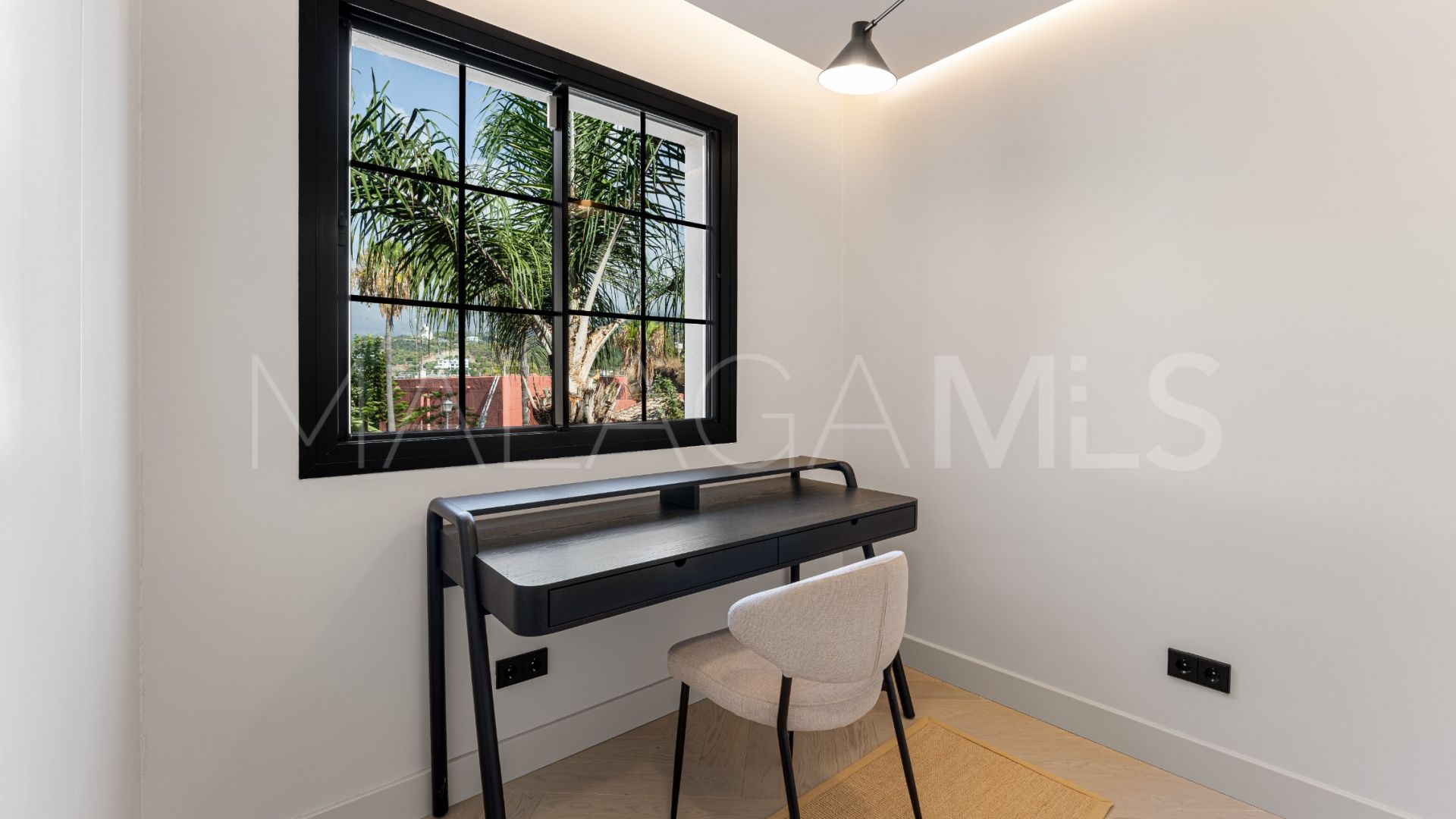 Atico duplex for sale with 4 bedrooms in Monte Halcones