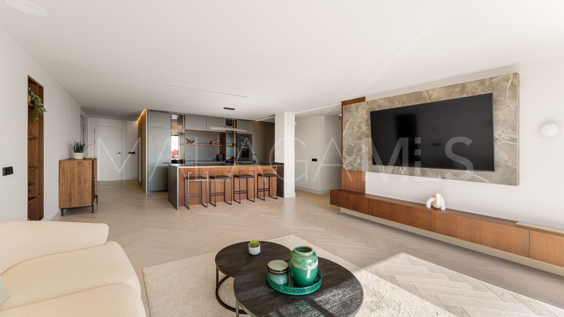 Atico duplex for sale with 4 bedrooms in Monte Halcones