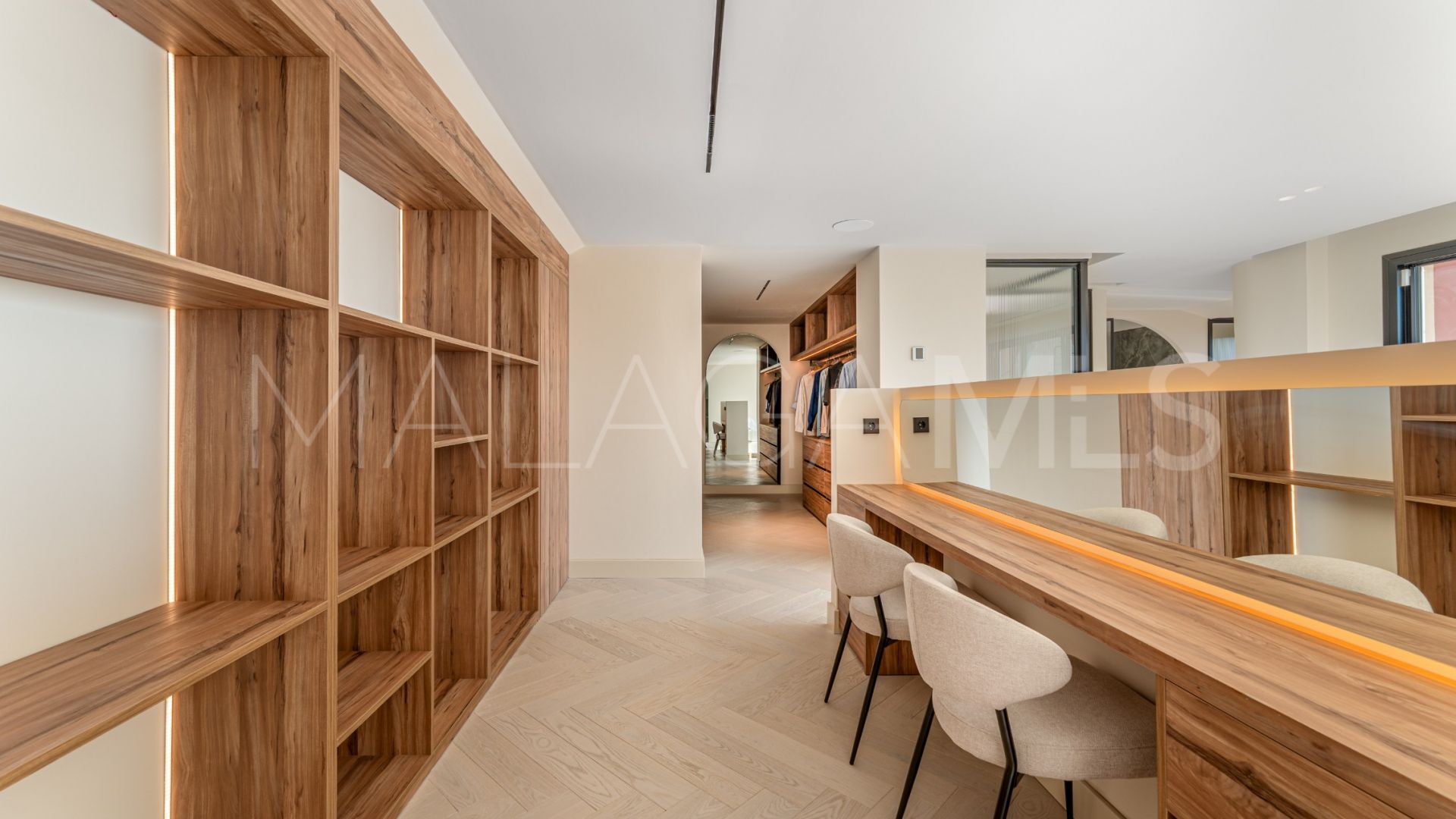 Atico duplex for sale with 4 bedrooms in Monte Halcones