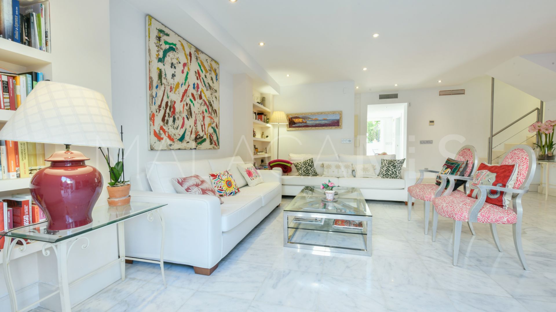 Town house for sale in Marbellamar