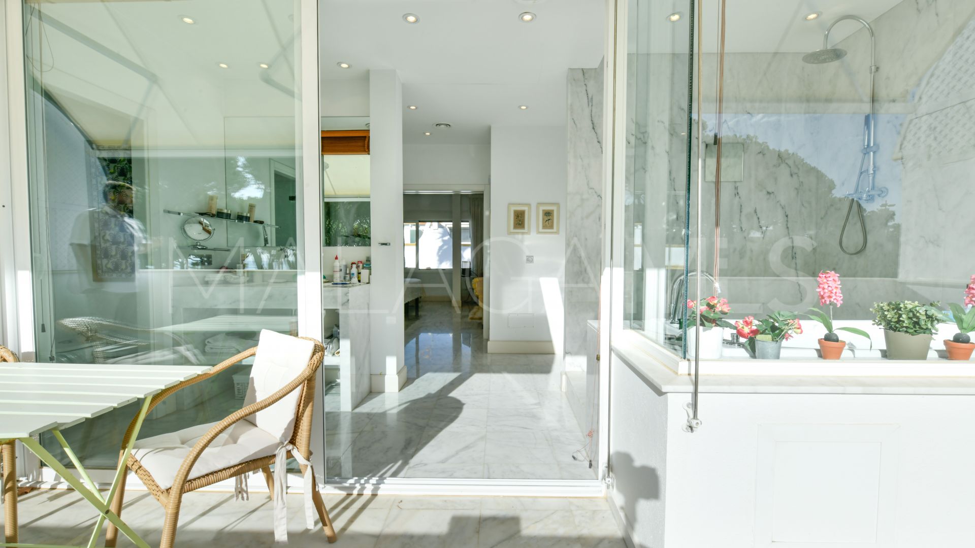 Town house for sale in Marbellamar