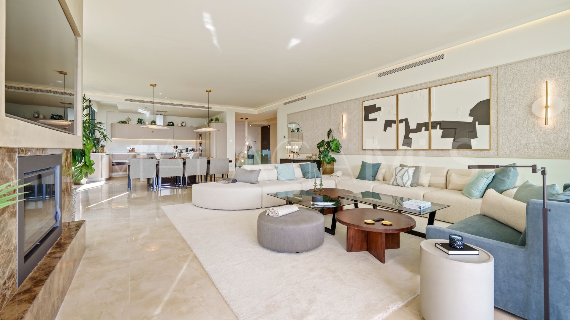 For sale ground floor duplex in Reserva de Sierra Blanca with 4 bedrooms