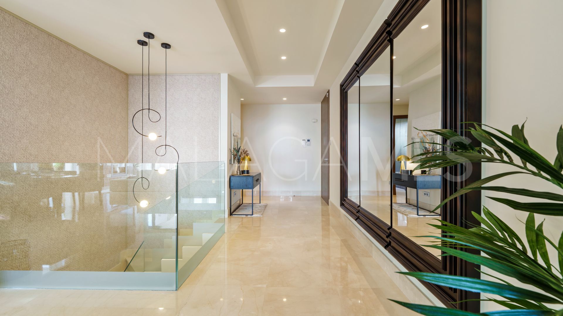 For sale ground floor duplex in Reserva de Sierra Blanca with 4 bedrooms