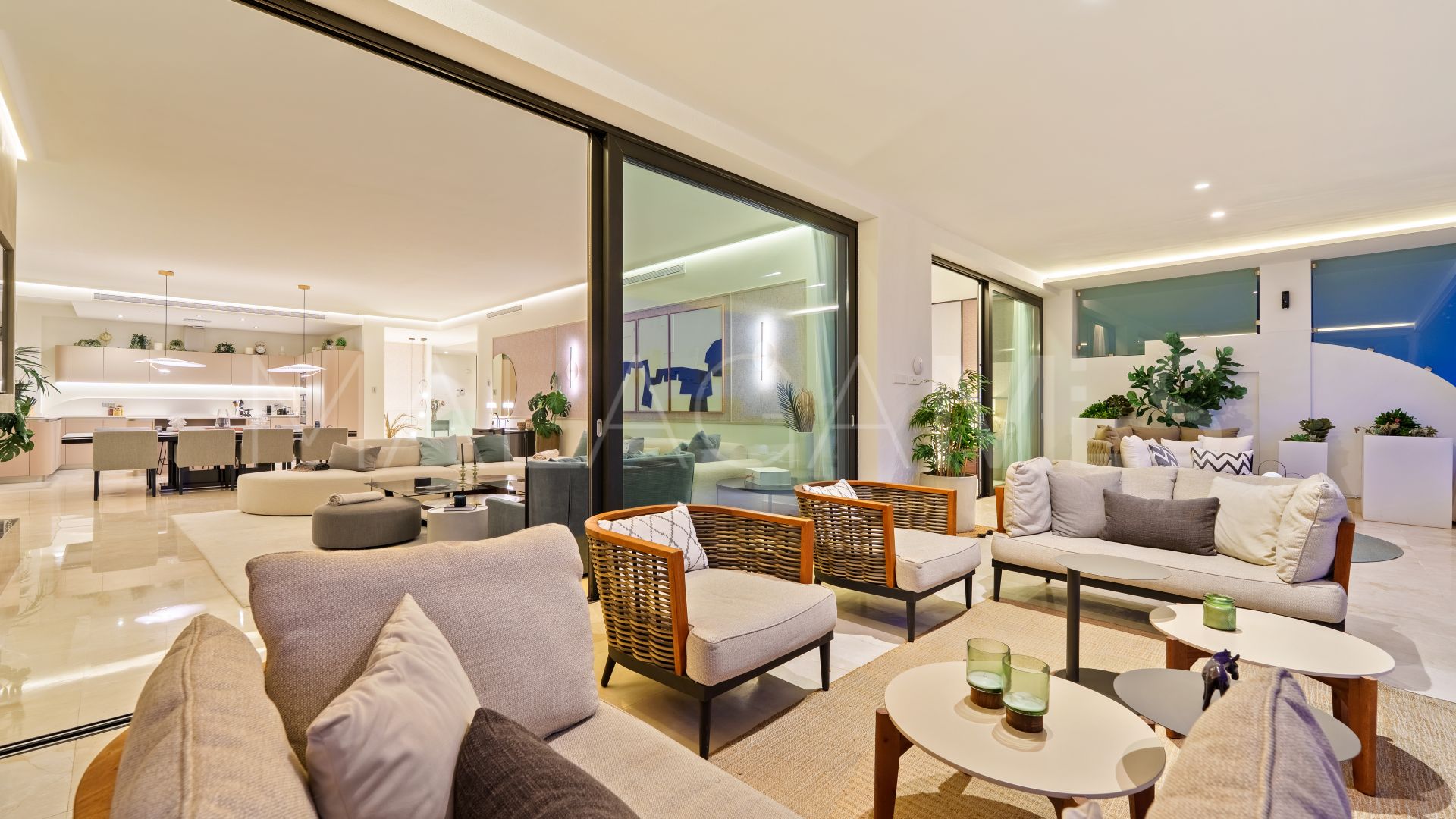 For sale ground floor duplex in Reserva de Sierra Blanca with 4 bedrooms