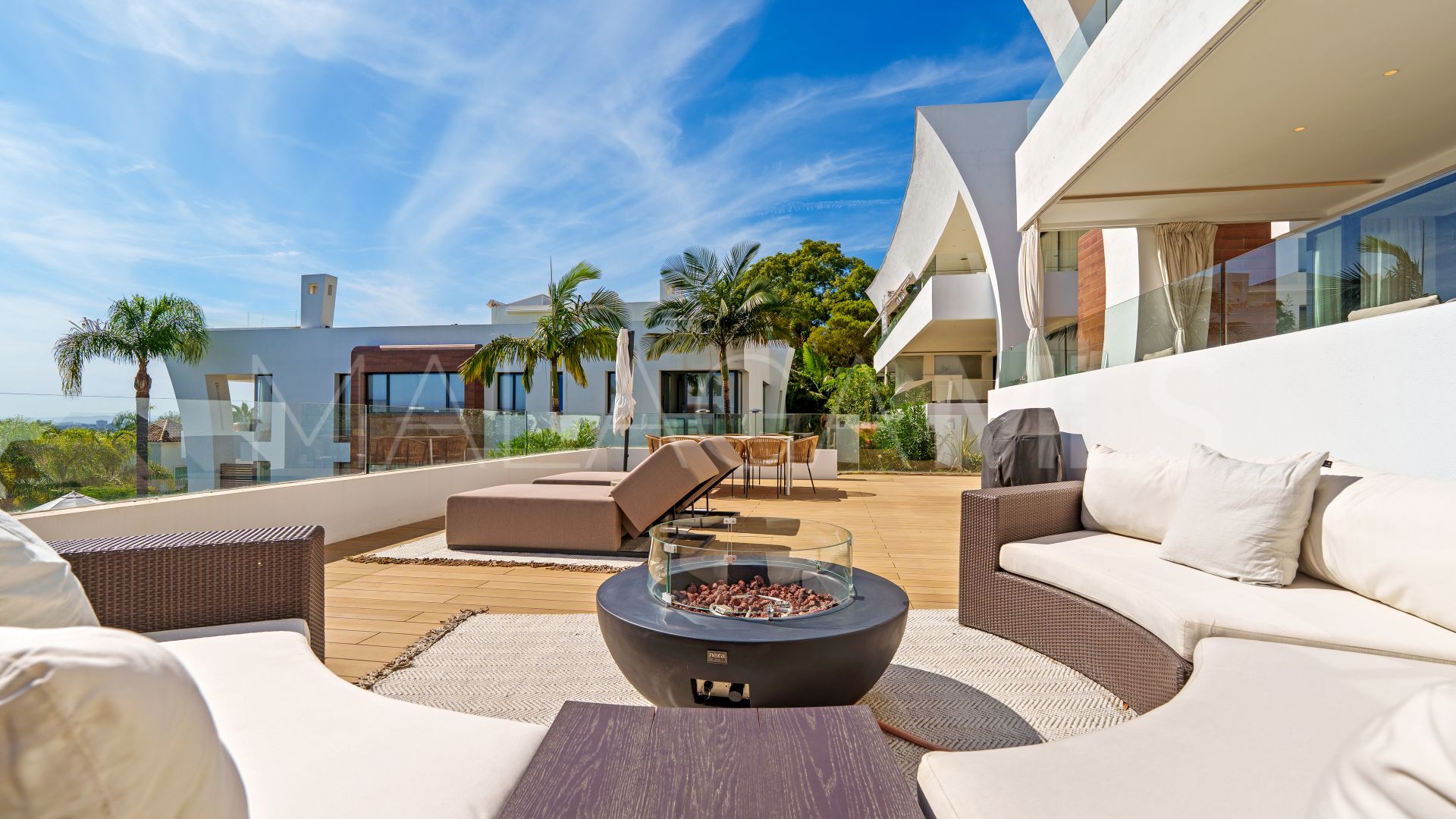 For sale ground floor duplex in Reserva de Sierra Blanca with 4 bedrooms