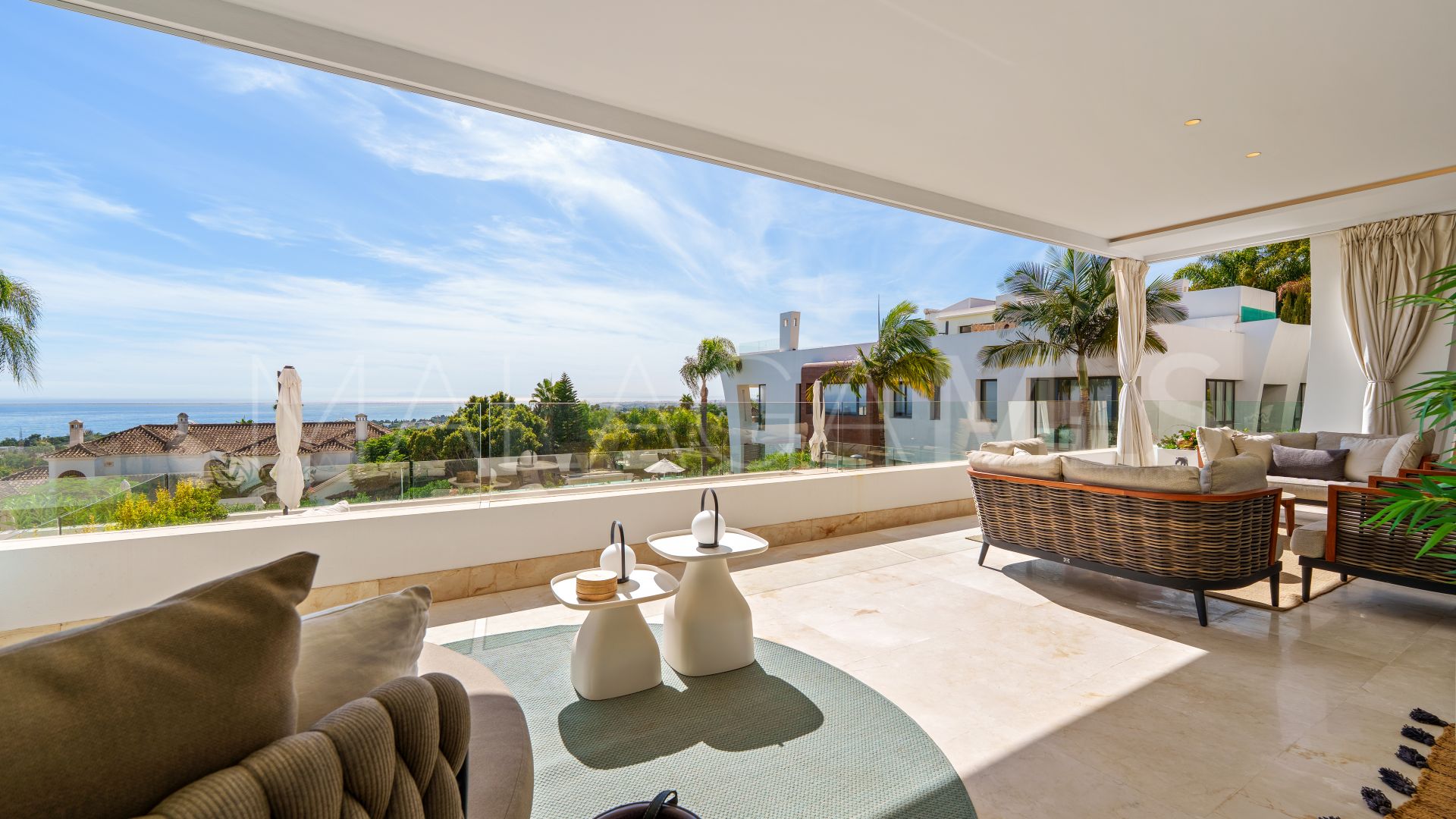 For sale ground floor duplex in Reserva de Sierra Blanca with 4 bedrooms