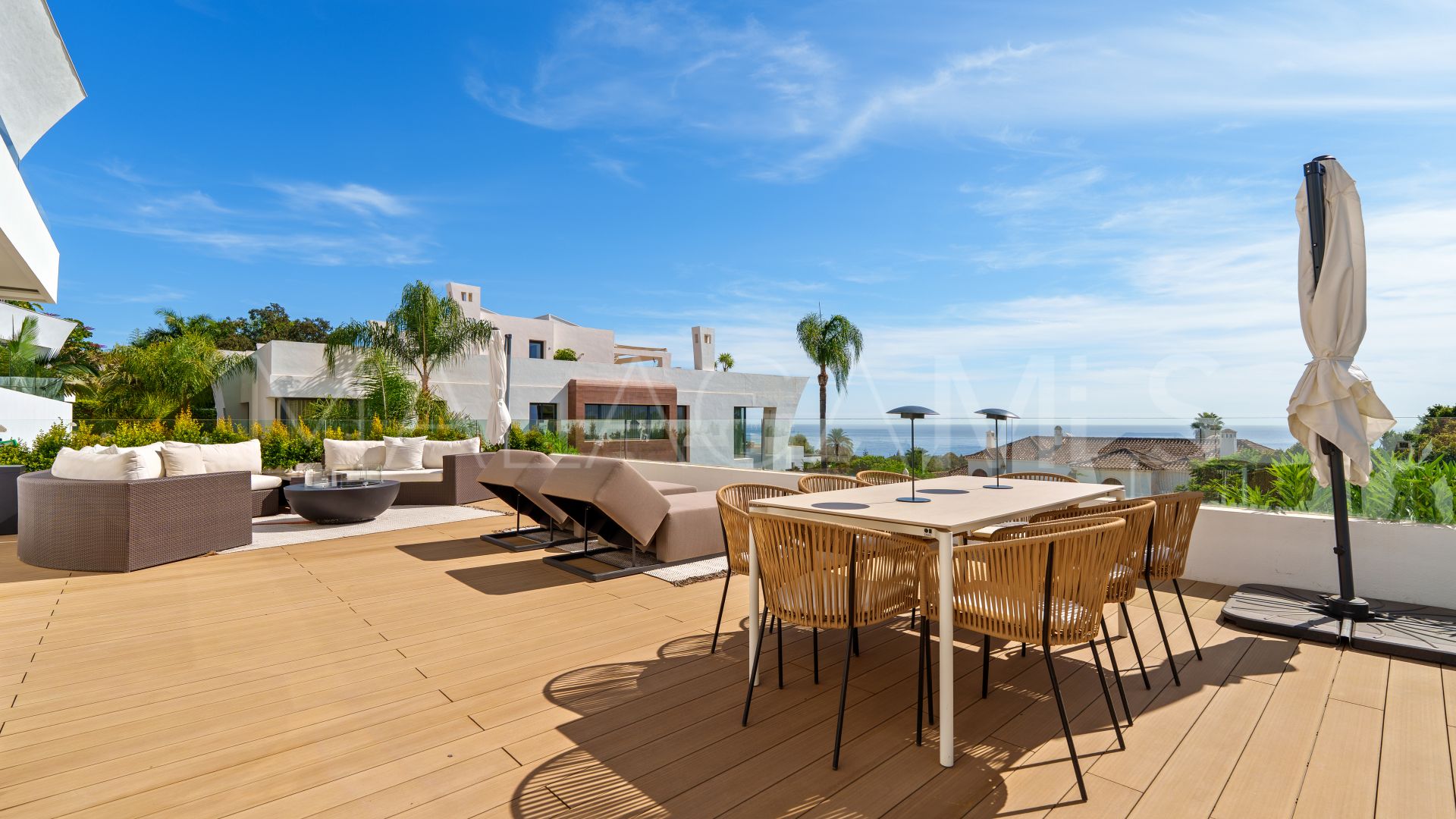 For sale ground floor duplex in Reserva de Sierra Blanca with 4 bedrooms