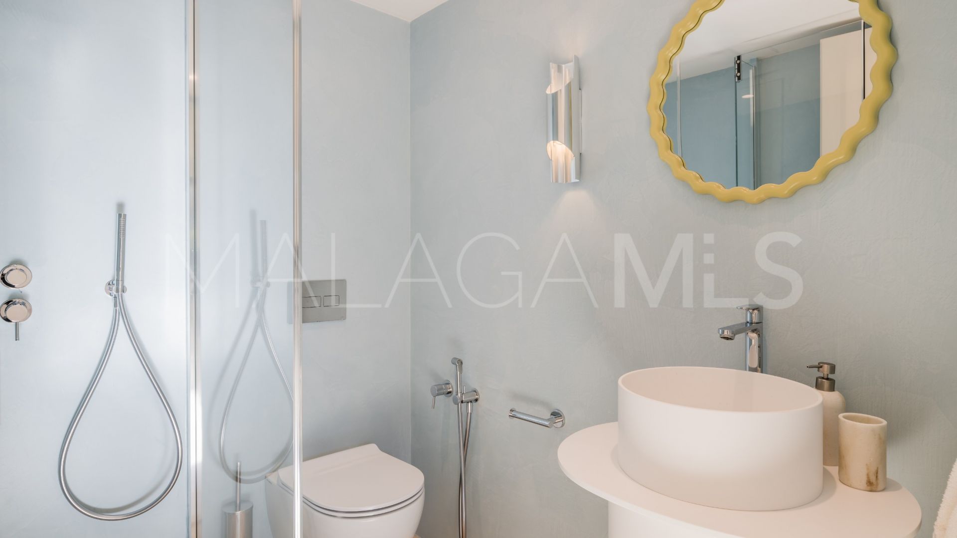 4 bedrooms villa in Las Brisas for sale