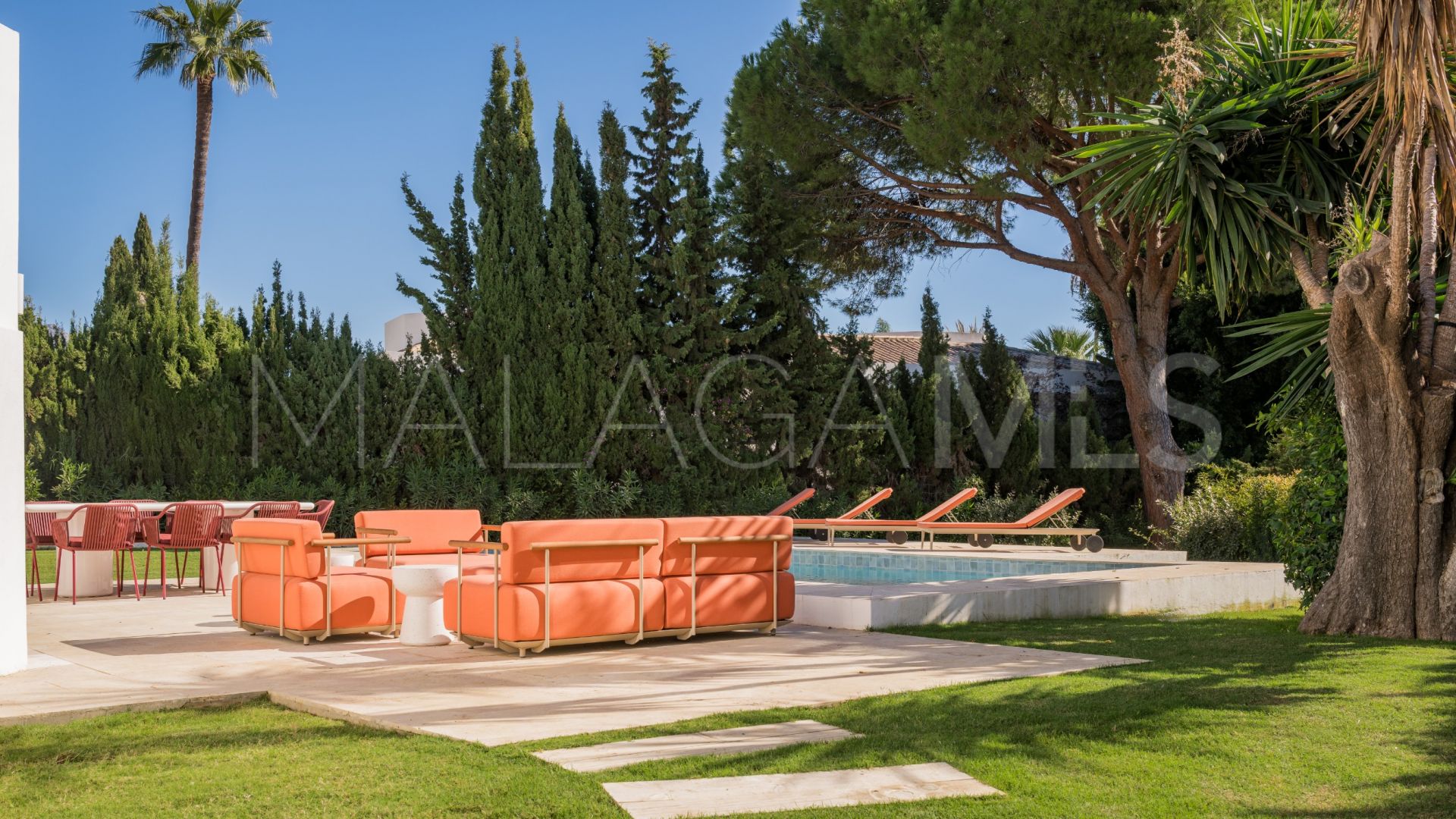 4 bedrooms villa in Las Brisas for sale