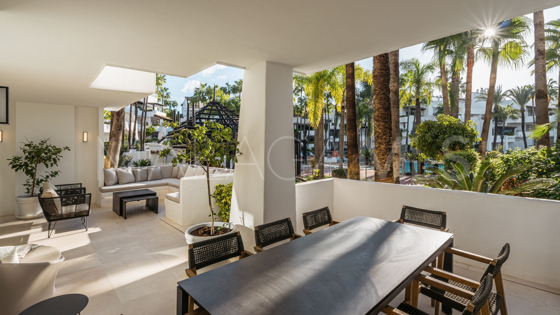 Marina Puente Romano, apartamento planta baja for sale with 3 bedrooms