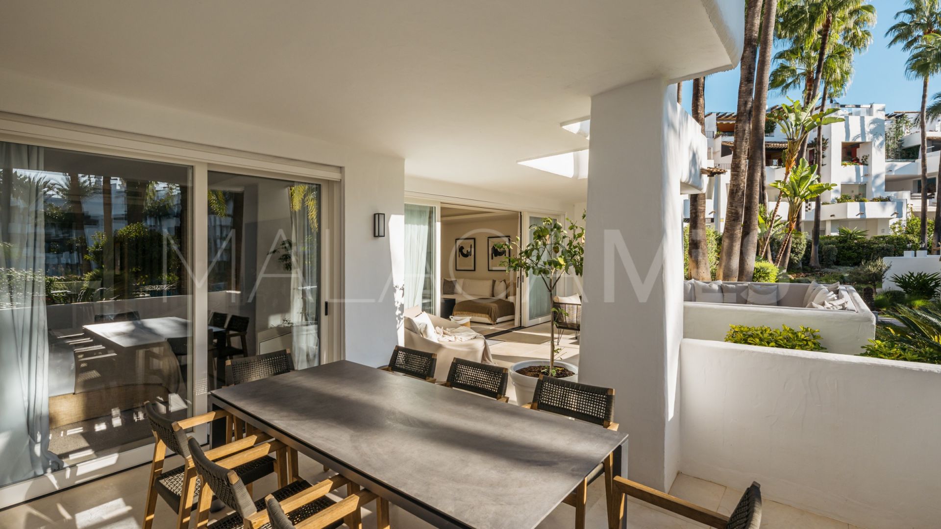 Marina Puente Romano, apartamento planta baja for sale with 3 bedrooms