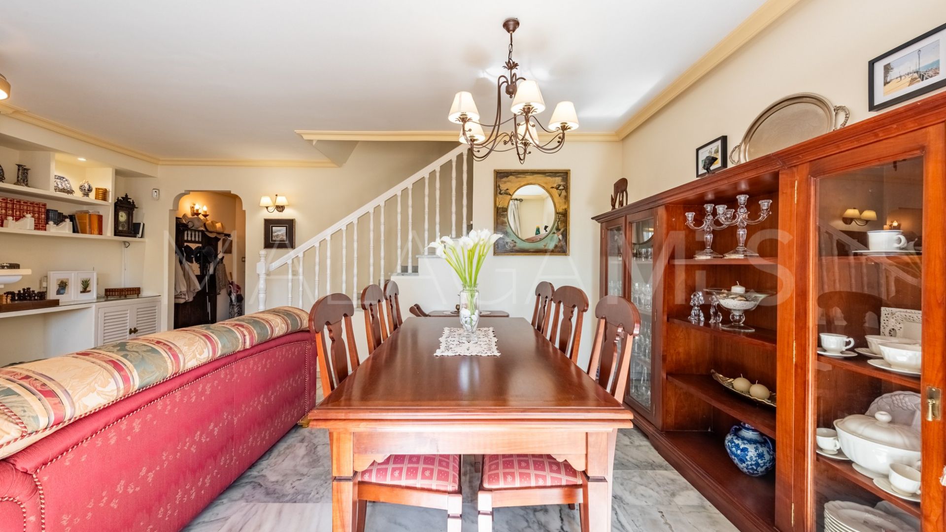 Radhus for sale in Marbella Golden Mile