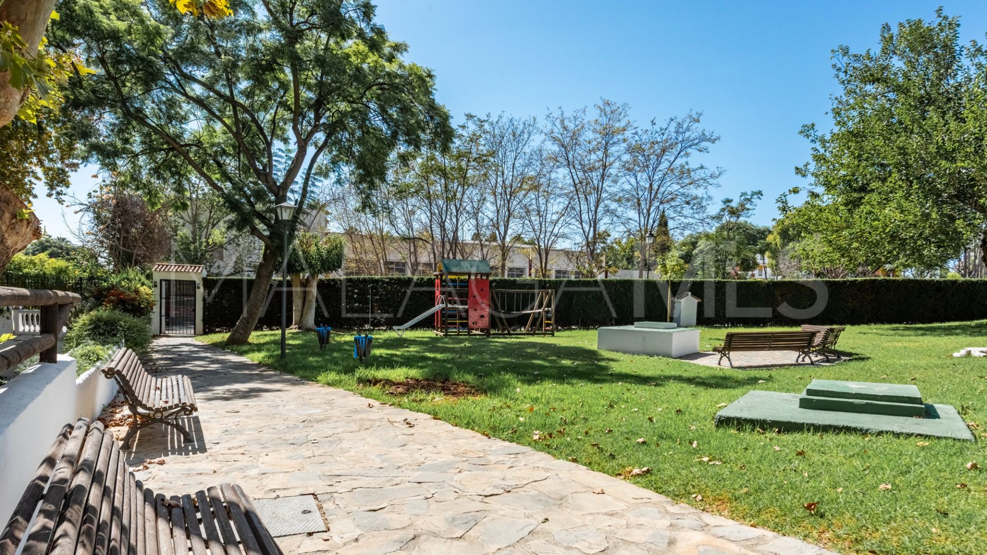 Radhus for sale in Marbella Golden Mile