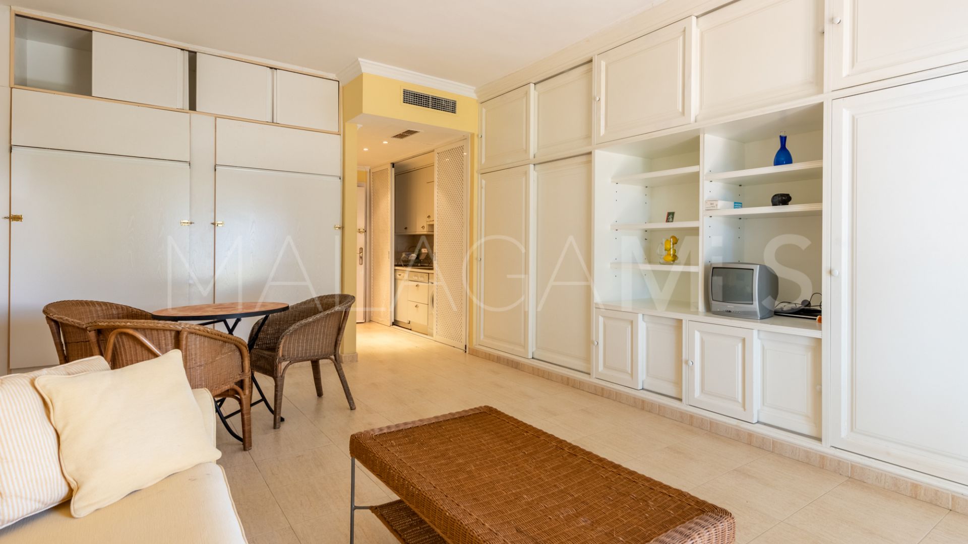 Studio for sale in Andalucia del Mar