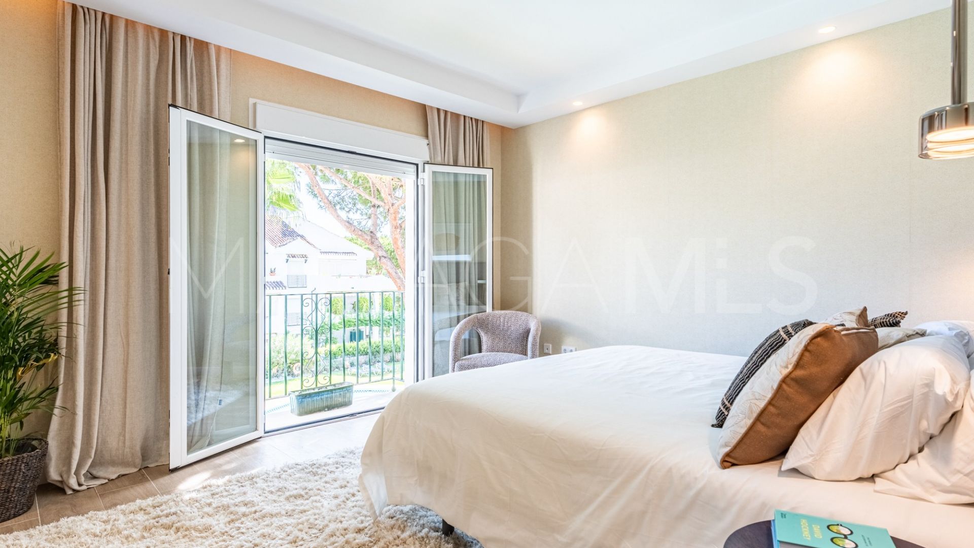 Penthouse for sale in El Presidente with 3 bedrooms