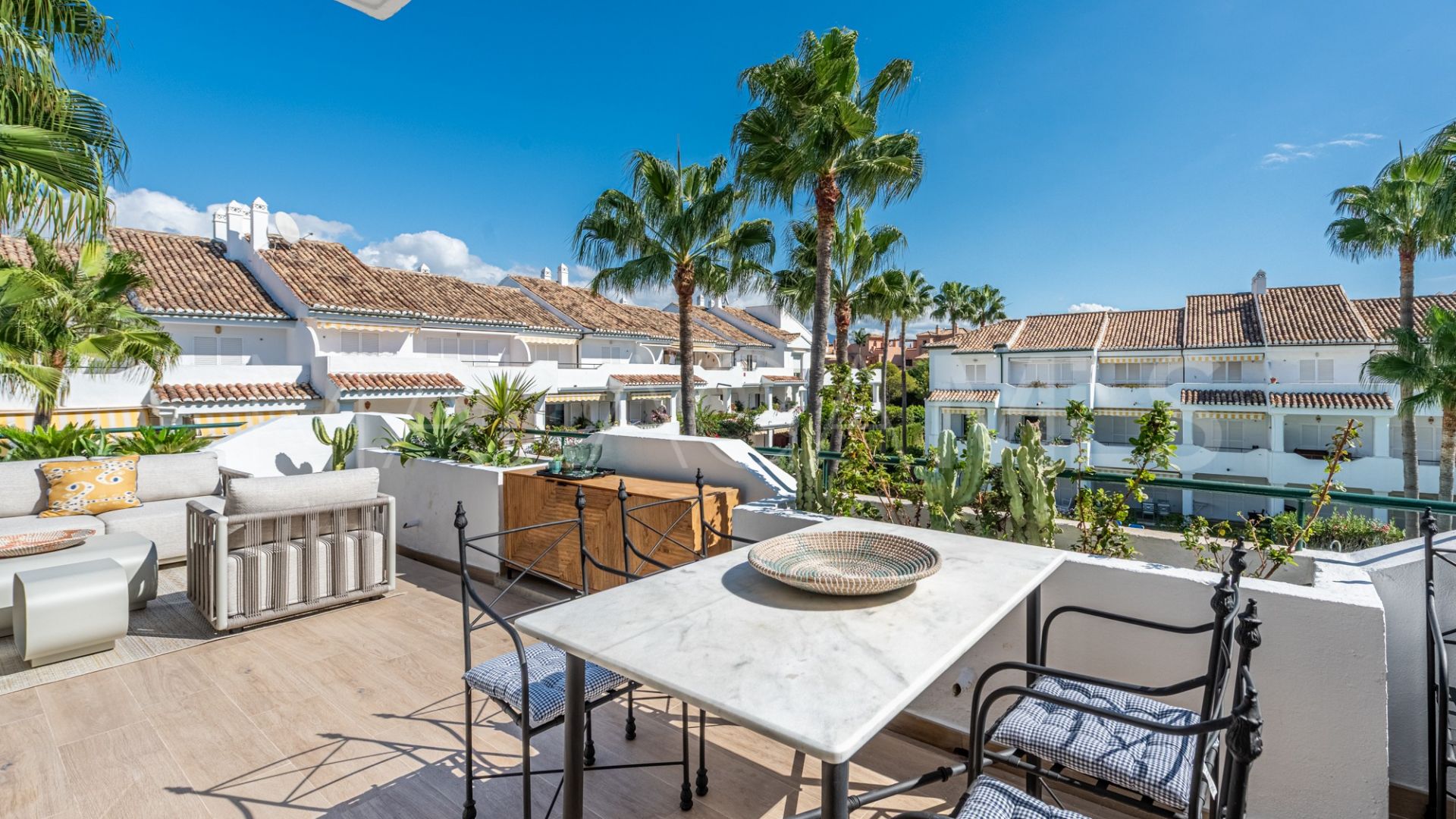 Penthouse for sale in El Presidente with 3 bedrooms