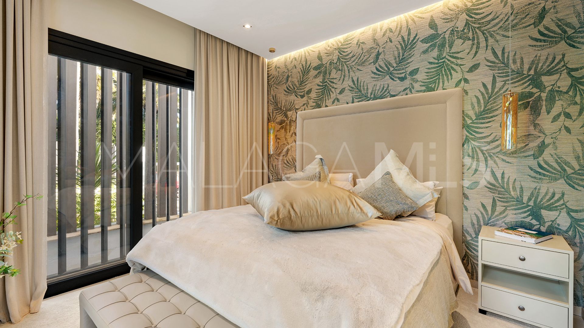 5 bedrooms Las Chapas villa for sale