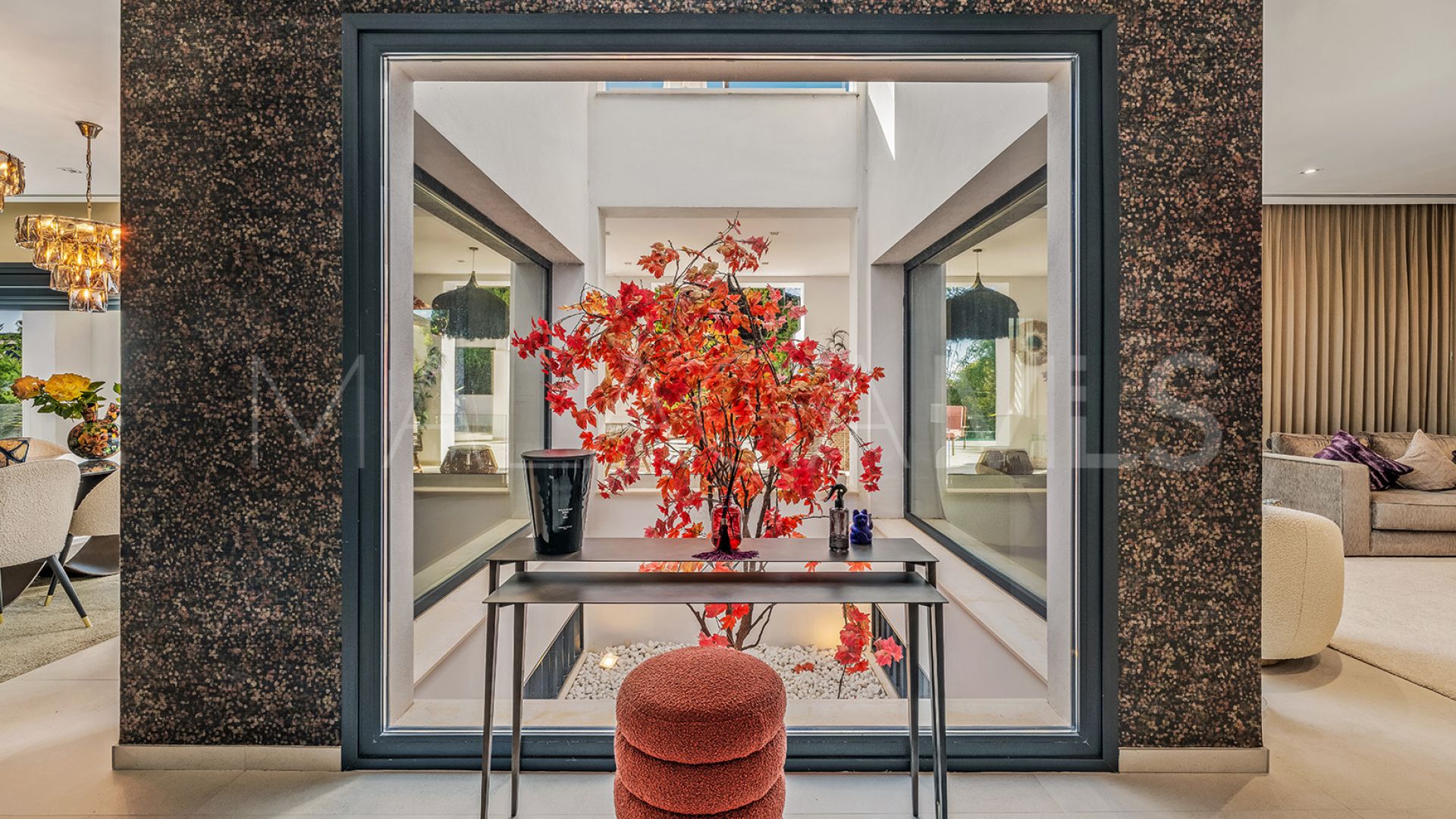 5 bedrooms Las Chapas villa for sale