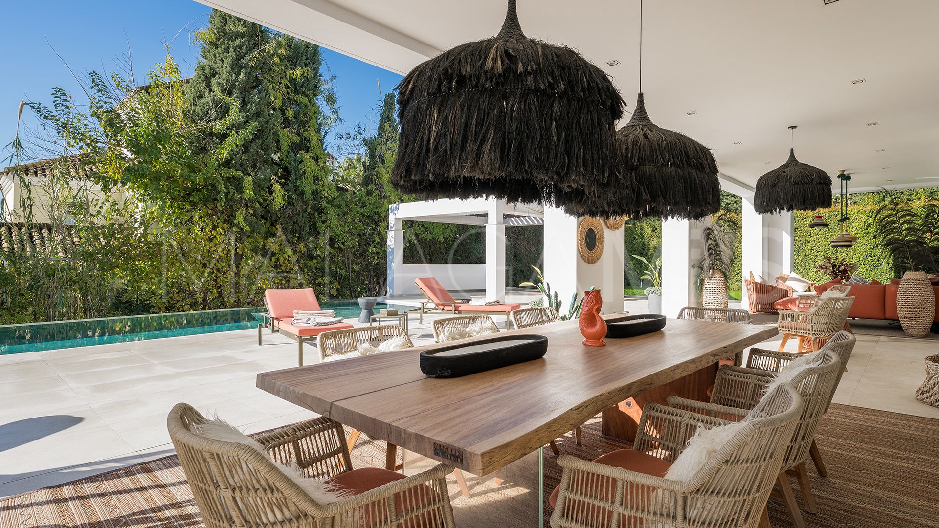 5 bedrooms Las Chapas villa for sale