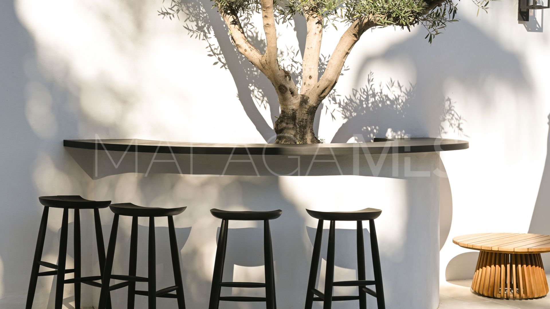 For sale Las Brisas villa with 6 bedrooms