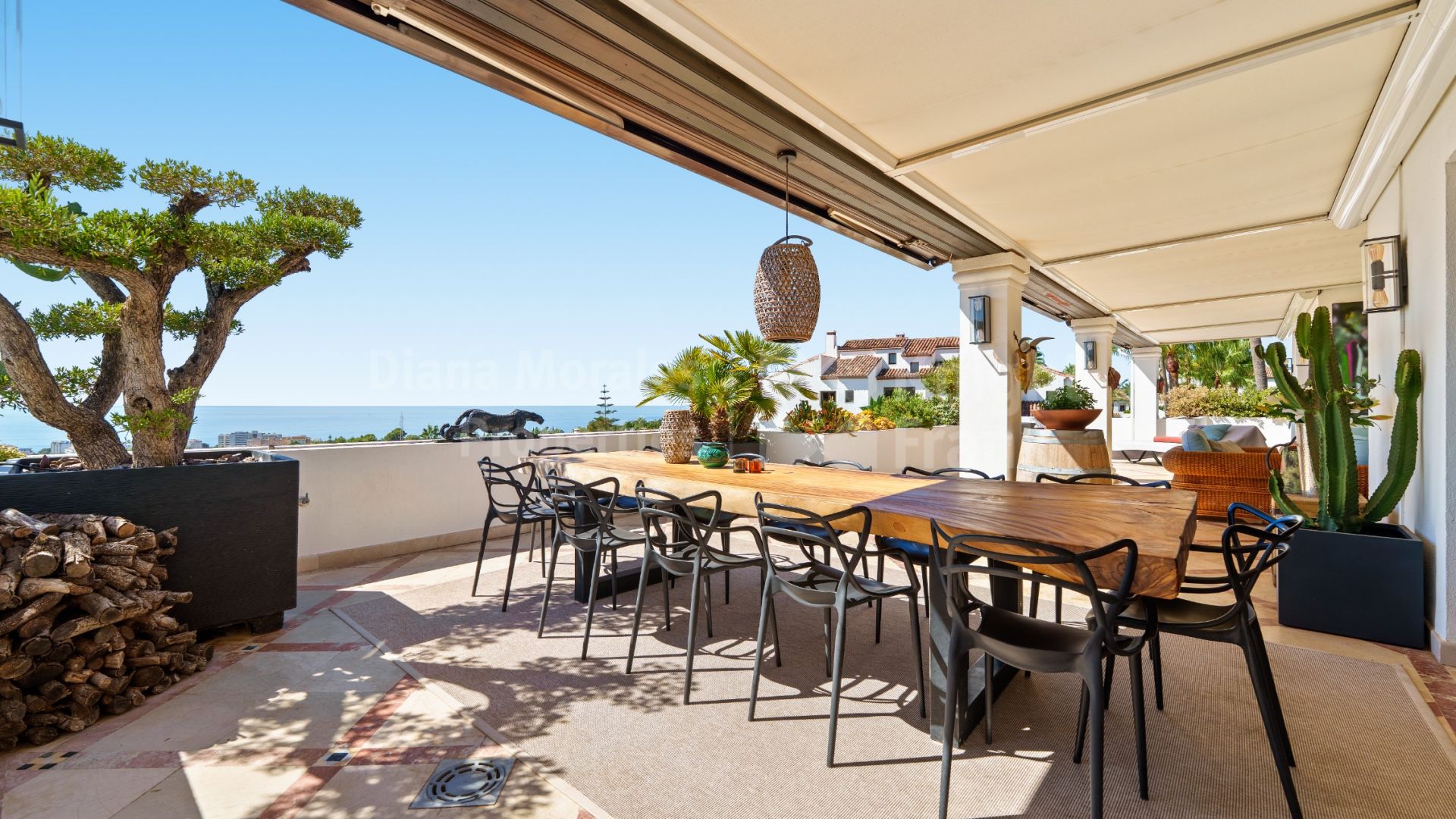 Monte Paraiso Country Club, Zeitgenössische Eleganz mit Panoramablick auf das Meer