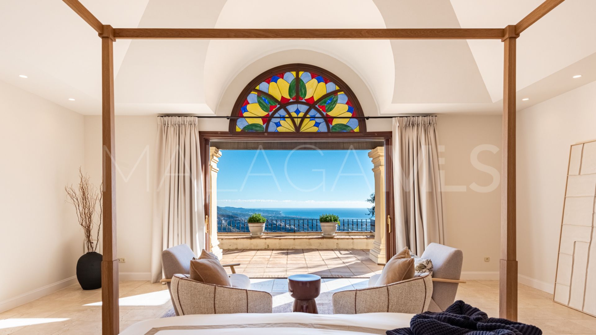 Villa for sale in La Zagaleta with 5 bedrooms