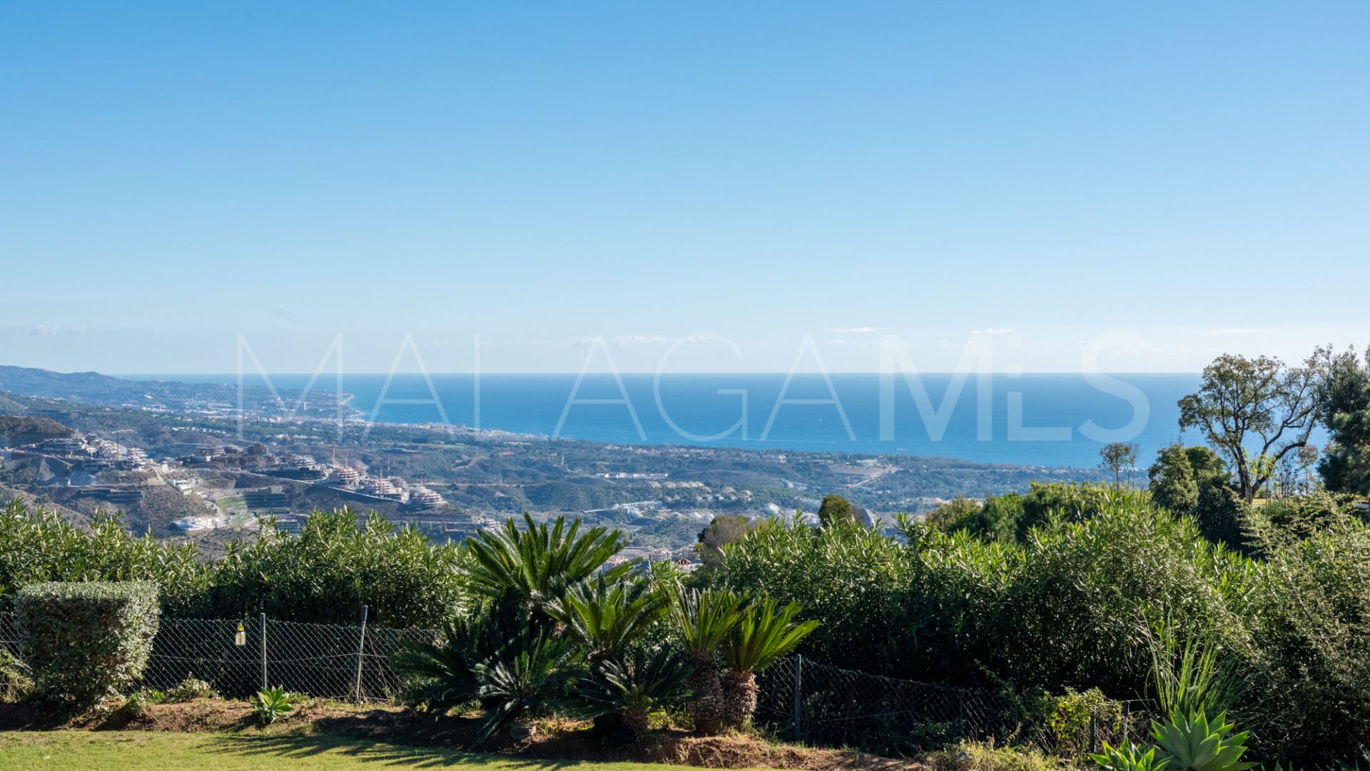 Villa for sale in La Zagaleta with 5 bedrooms