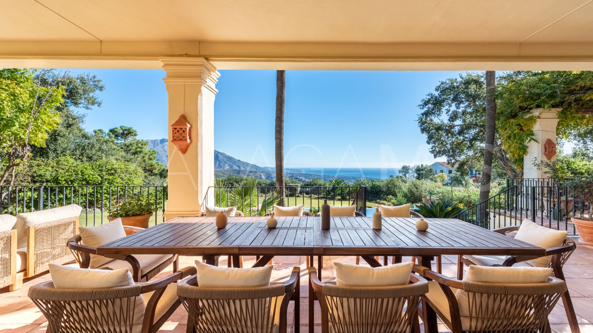 Villa for sale in La Zagaleta with 5 bedrooms