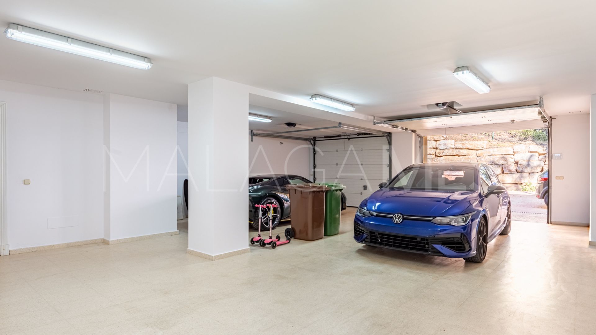 Villa for sale in La Zagaleta with 5 bedrooms