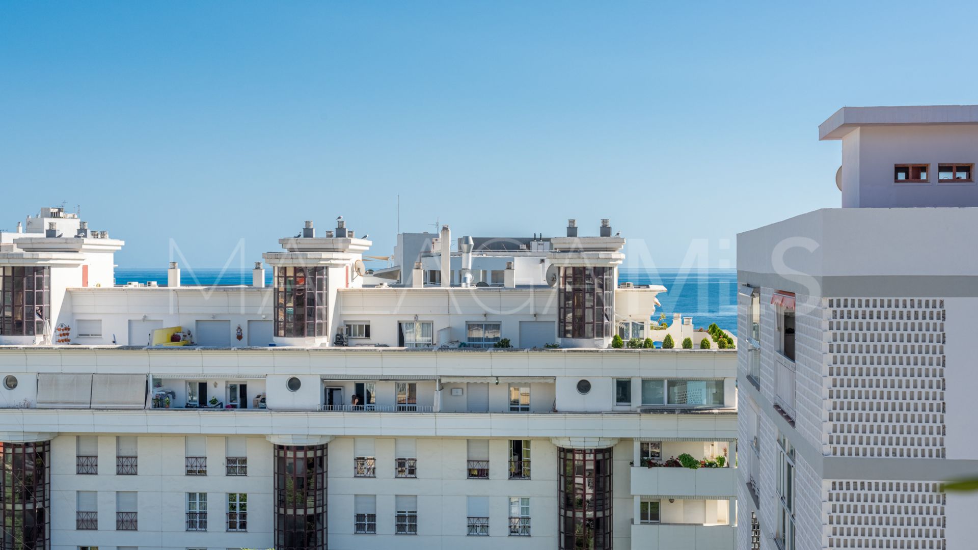 For sale 3 bedrooms penthouse in Marbella Centro