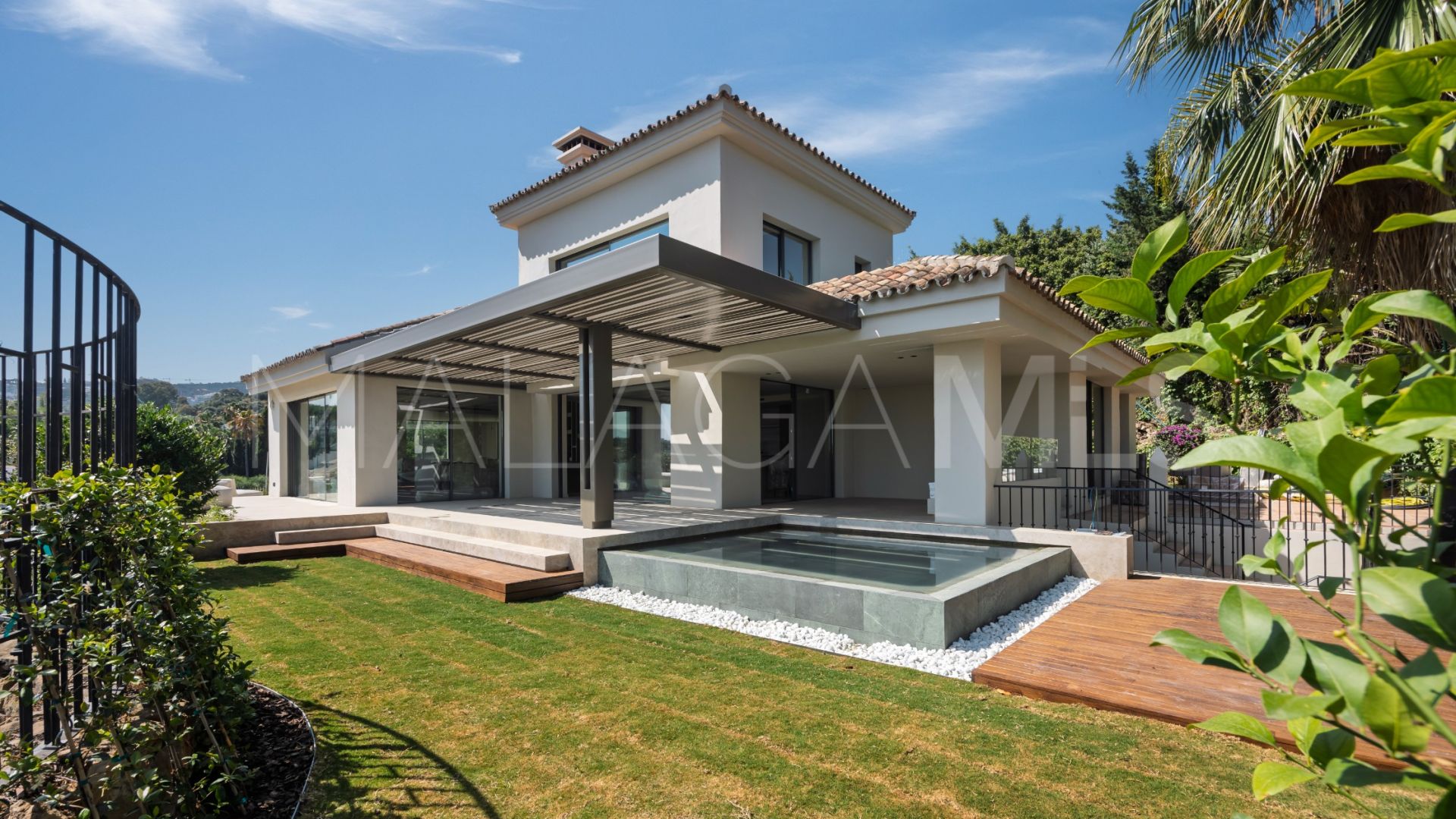 Villa for sale in Haza del Conde