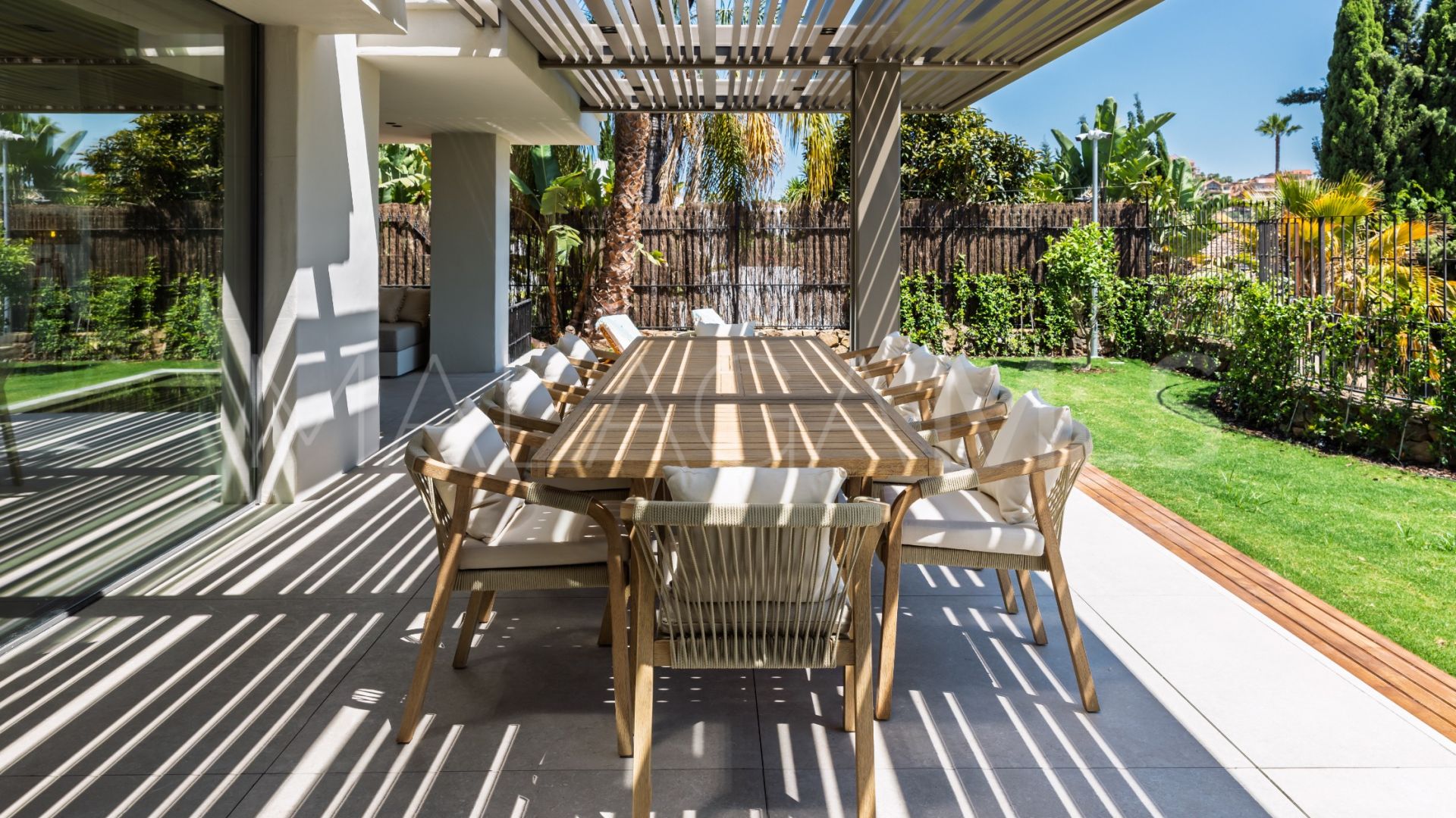 Villa for sale in Haza del Conde