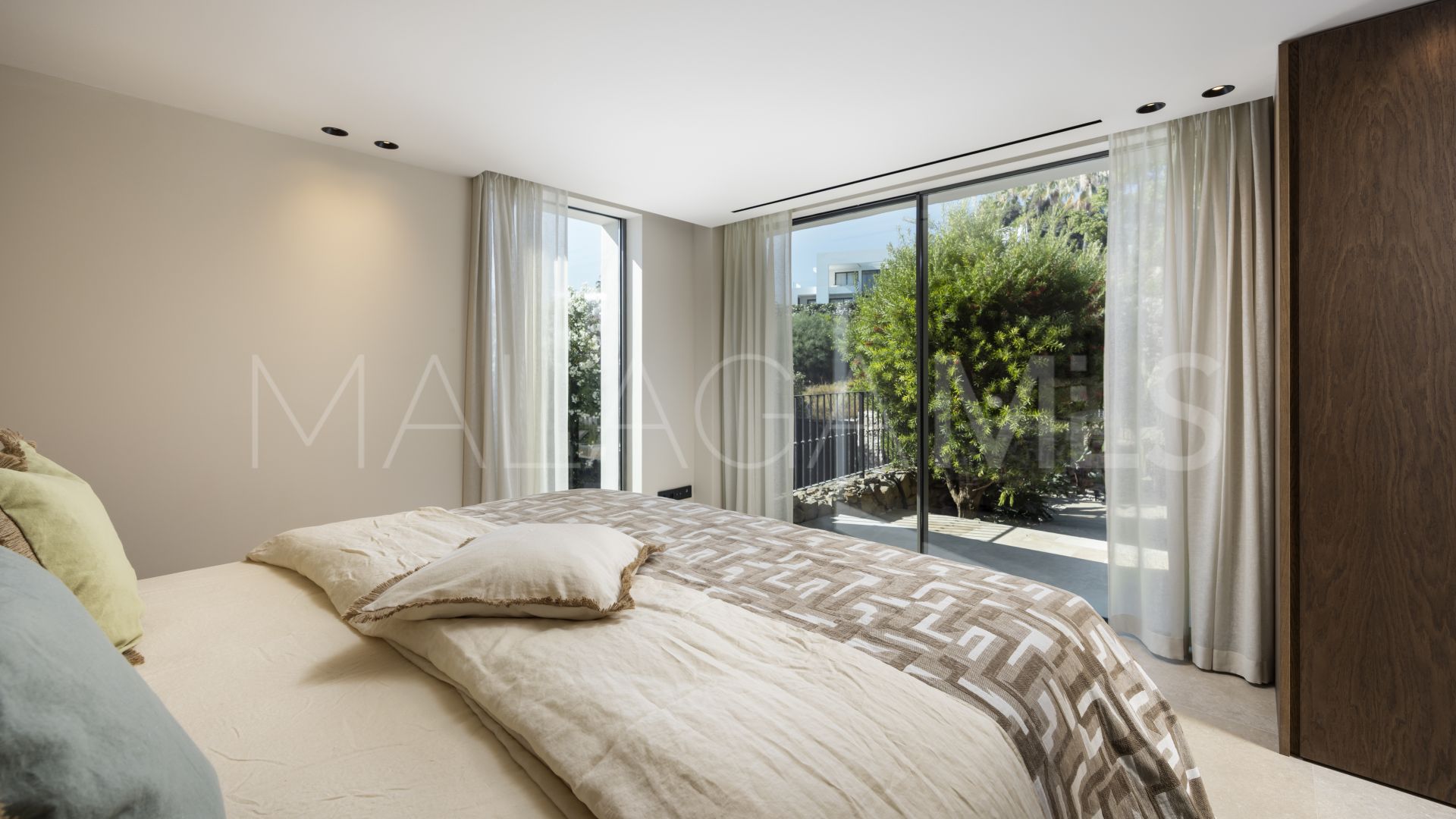 Villa for sale in Haza del Conde