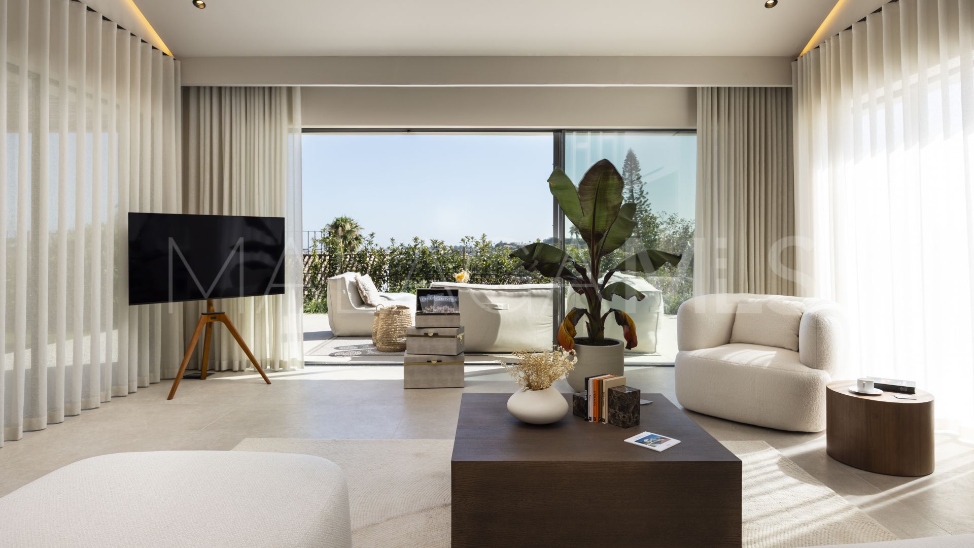 Villa for sale in Haza del Conde