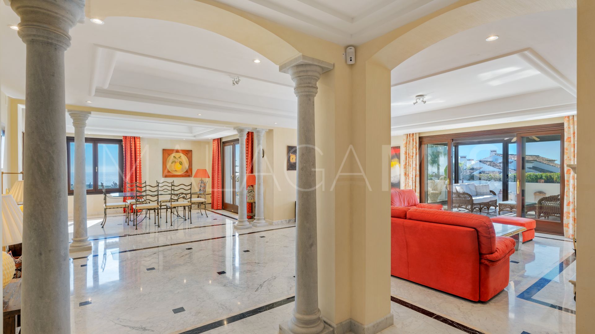 4 bedrooms apartment in Monte Paraiso Country Club for sale