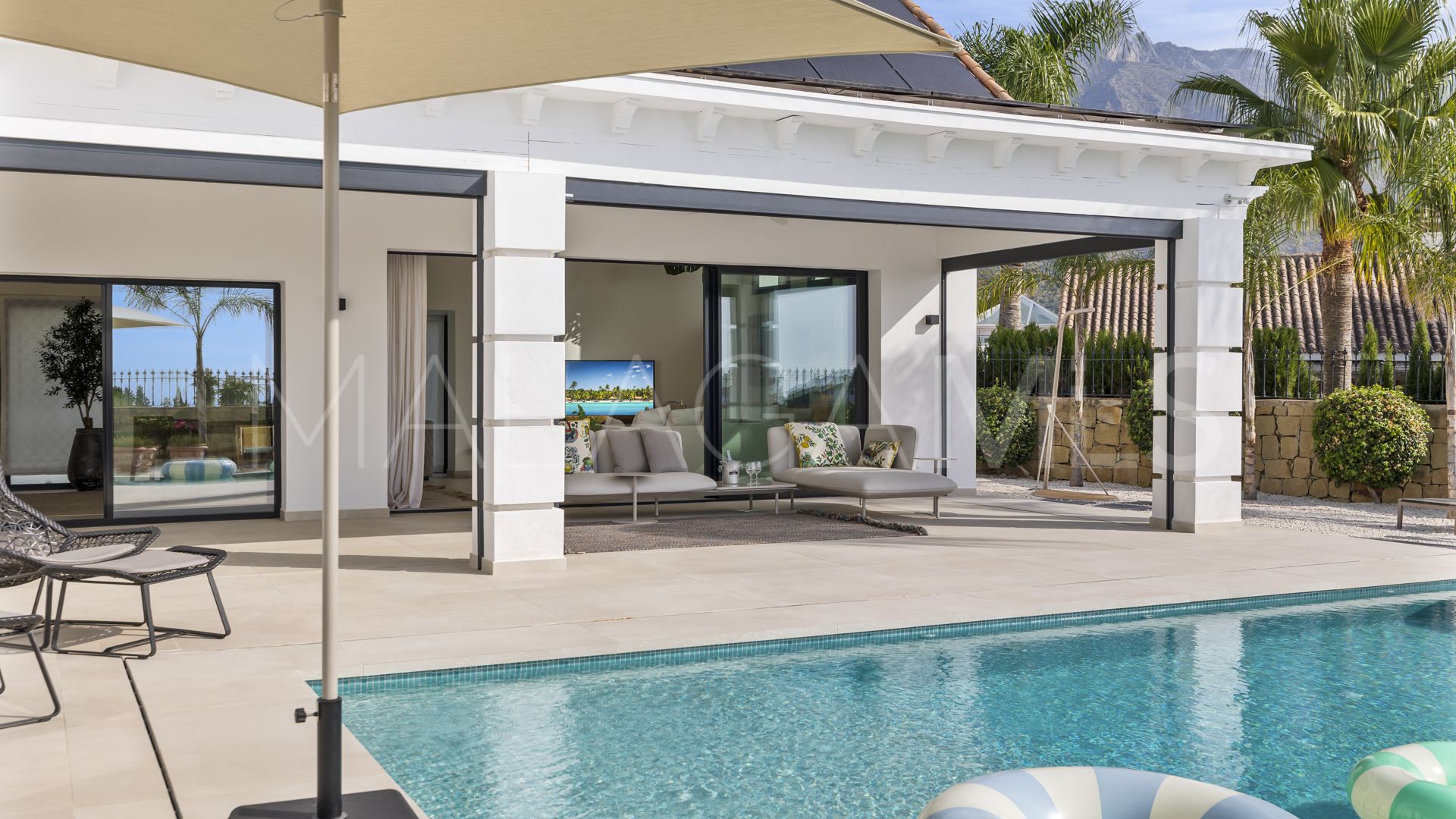 Villa for sale in Las Lomas del Marbella Club