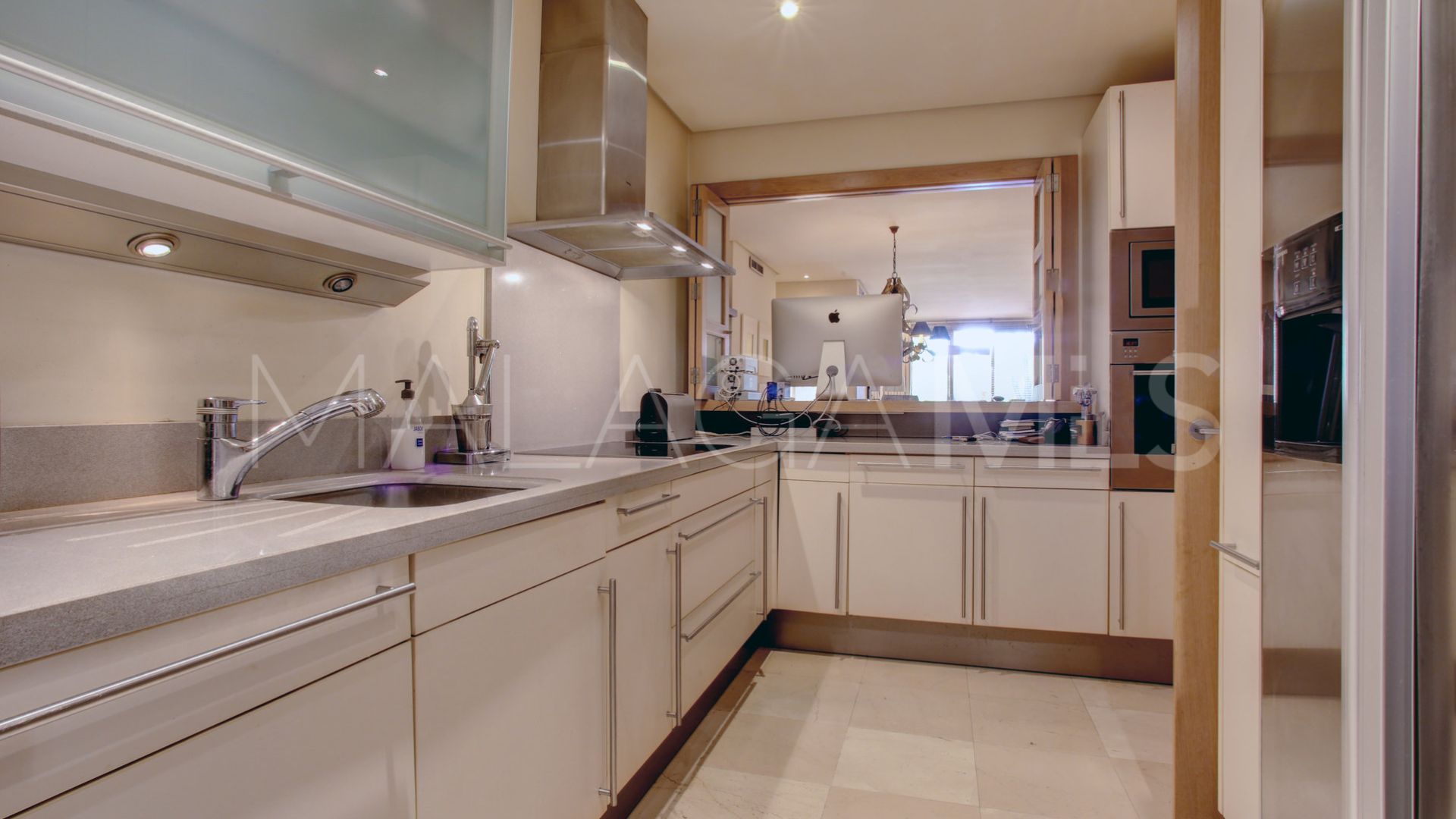 Erdgeschosswohnung for sale in Mansion Club