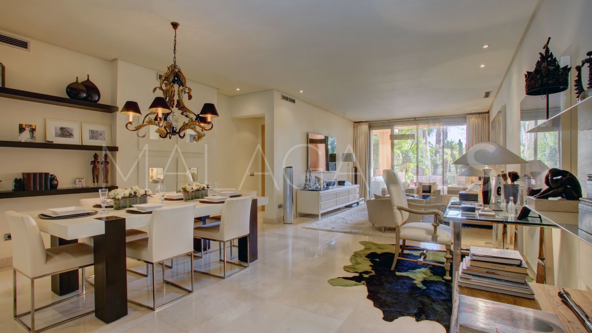 Erdgeschosswohnung for sale in Mansion Club