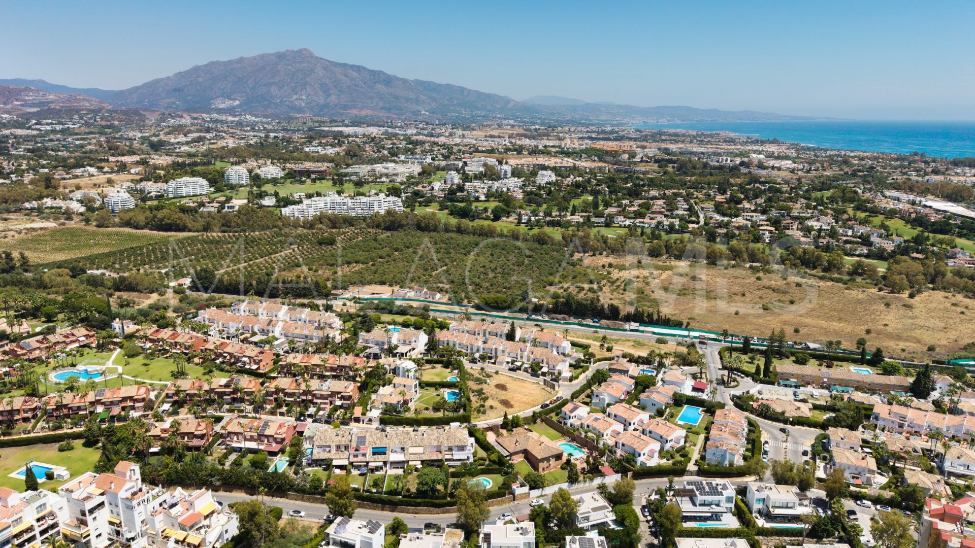 For sale 4 bedrooms villa in Arboleda