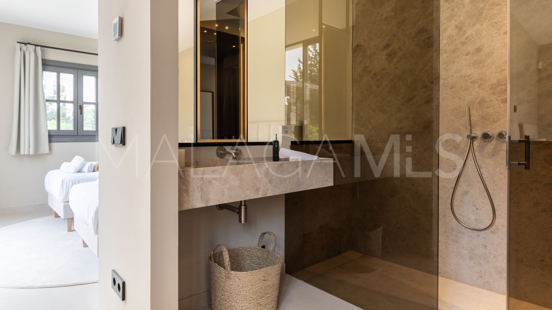 Villa for sale in Atalaya