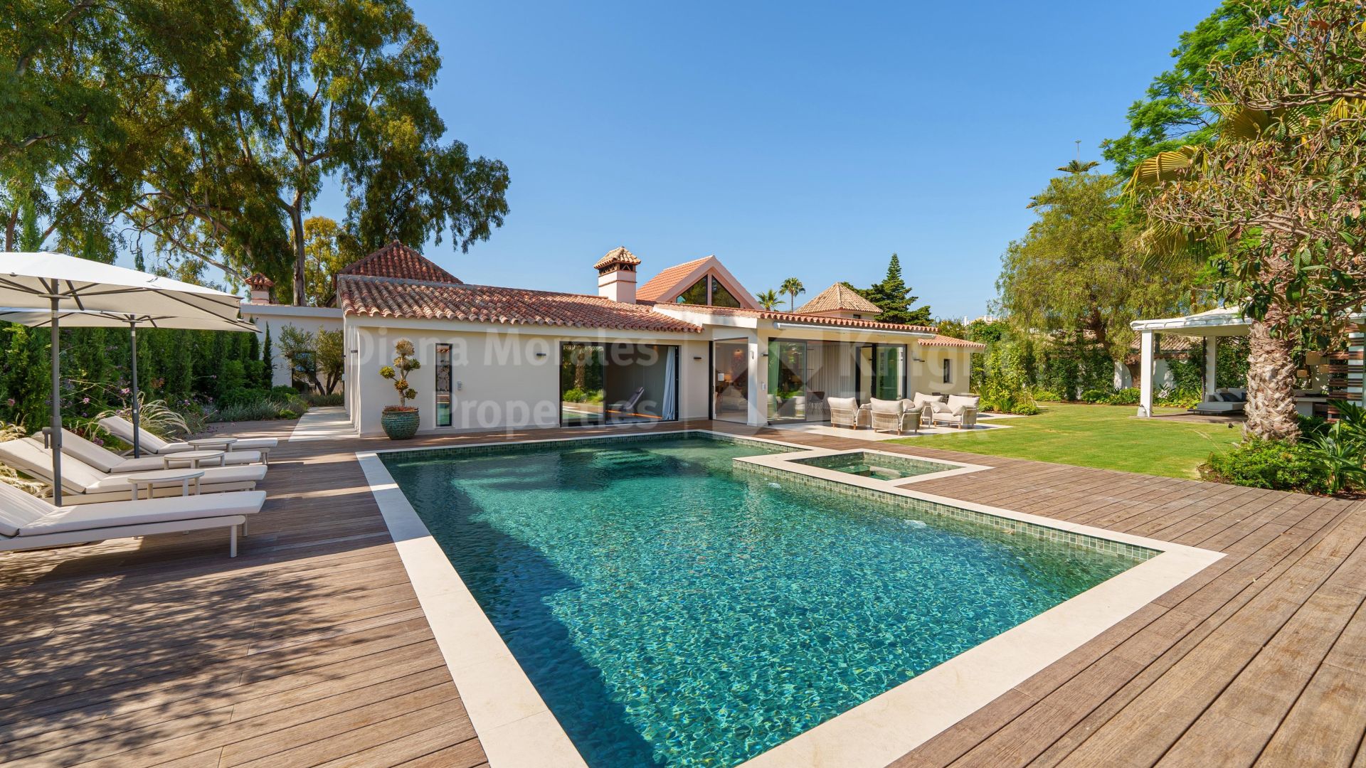 Villa Duna, magnifique maison très proche de la mer et de Puerto Banús