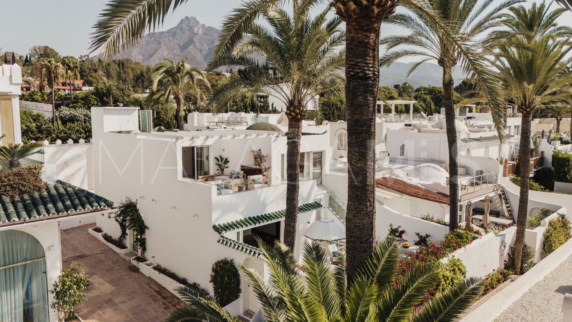 Reihenhaus for sale in Marbella Goldene Meile