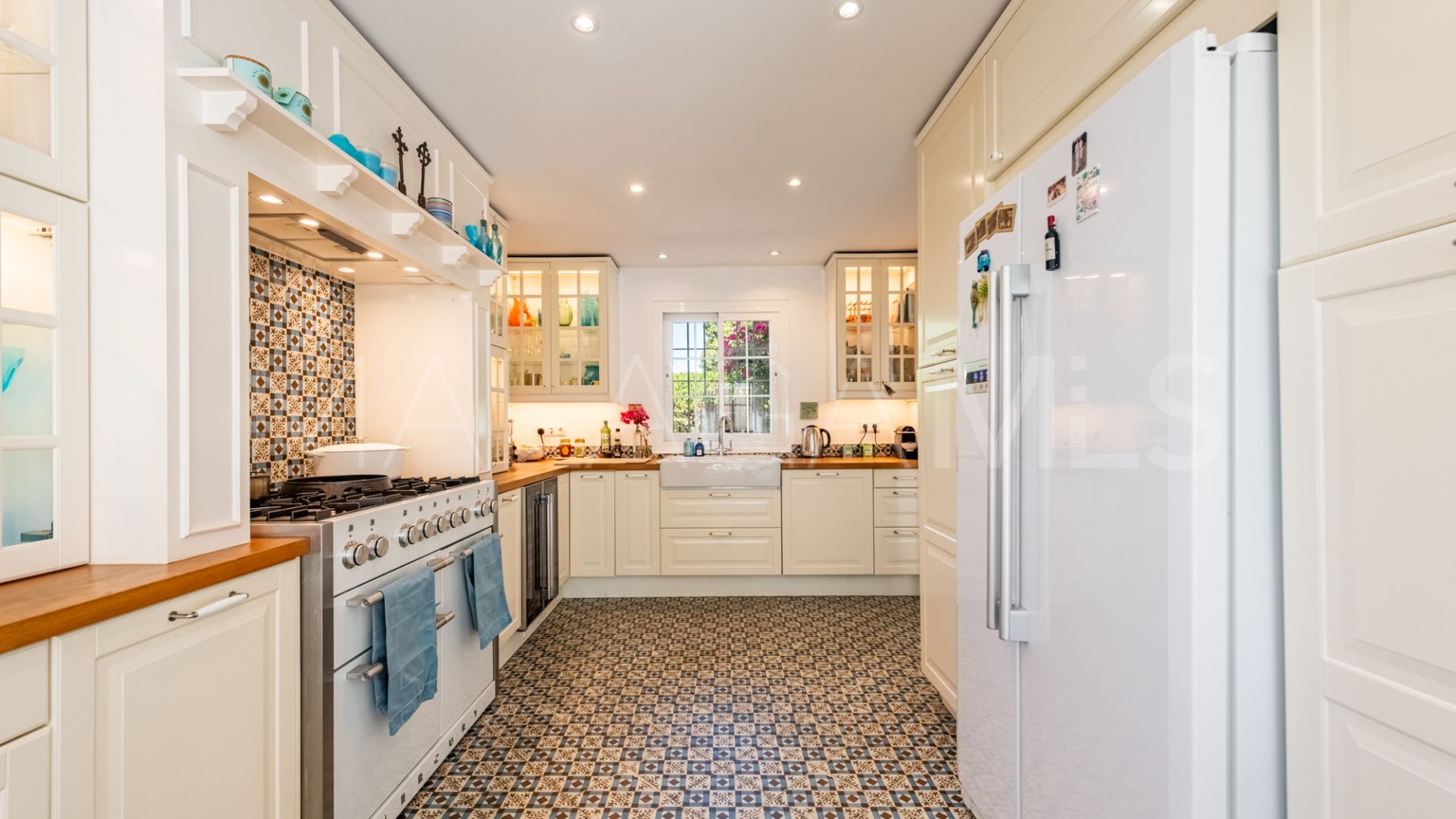 Villa for sale in Bel Air