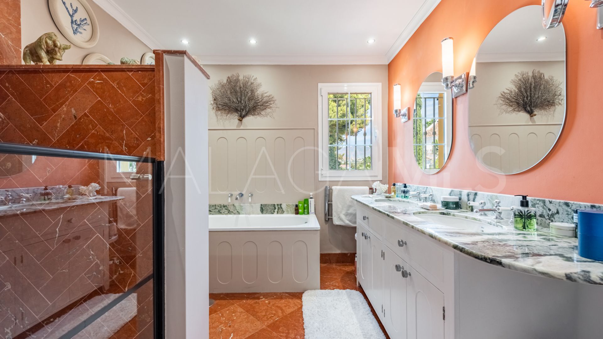 Villa for sale in Bel Air