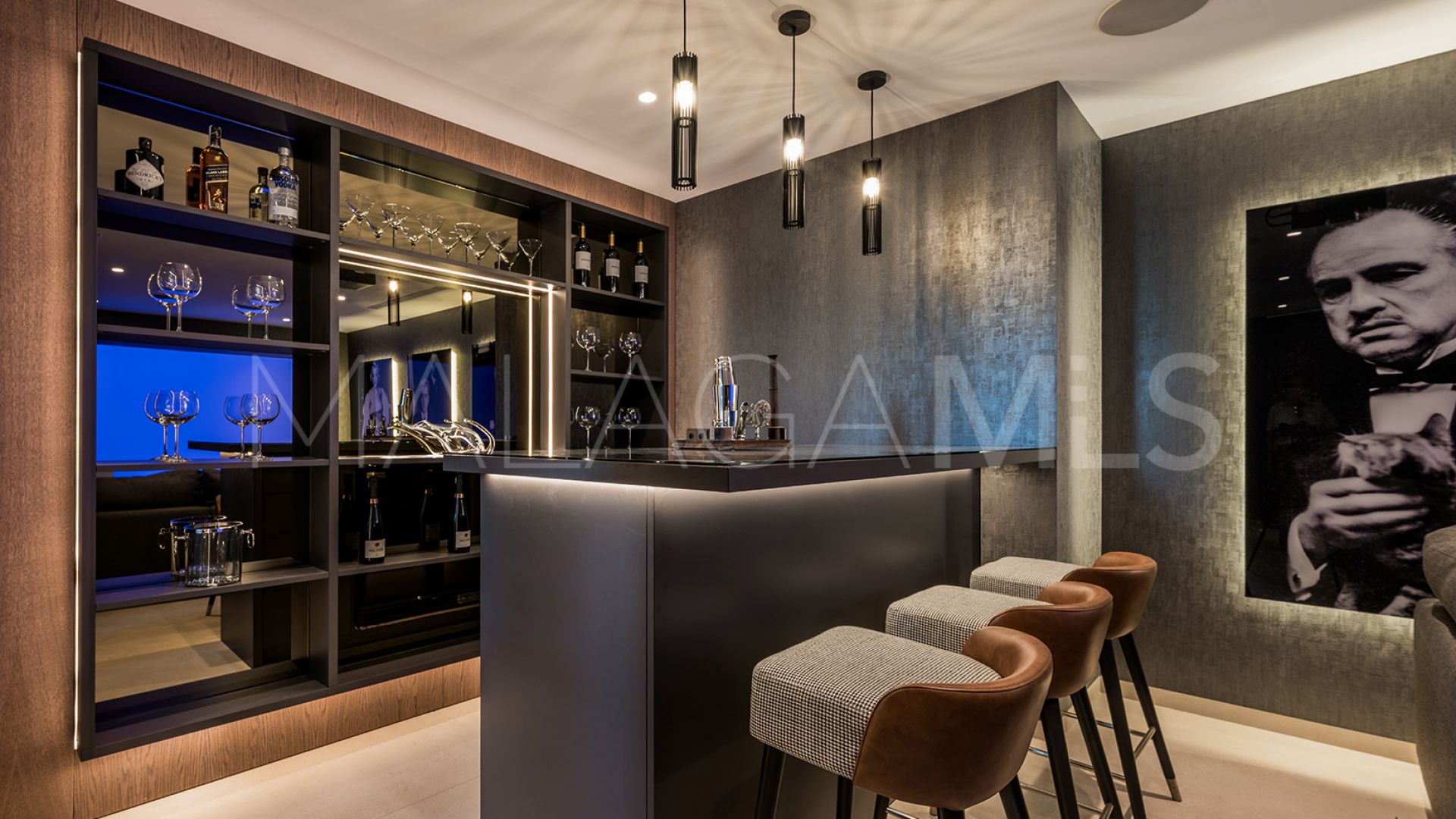 Villa for sale in Las Brisas