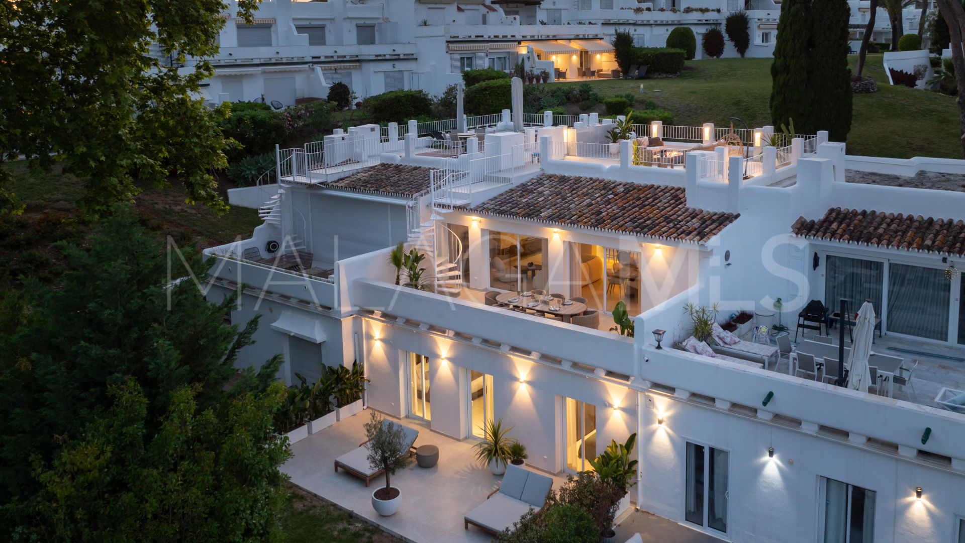 Maison de ville for sale in Azahara II