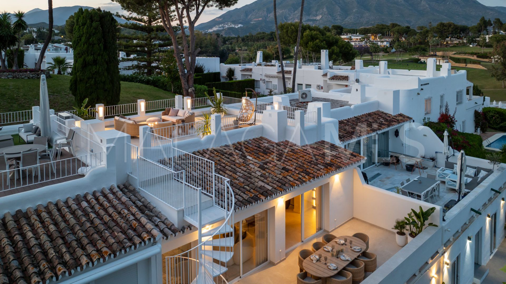 Maison de ville for sale in Azahara II